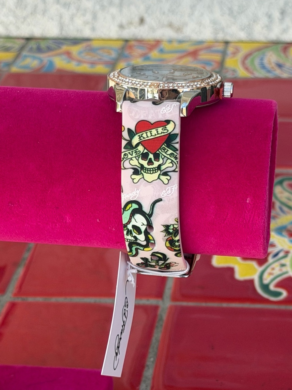 Ed Hardy Women’s Rose Gold Crystal Accent Watch with Pink Floral Strap NWT - Picture 2 of 5